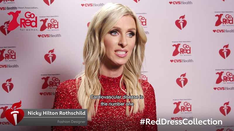 Nicky Hilton Rothschild en Red Dress Collection 2020