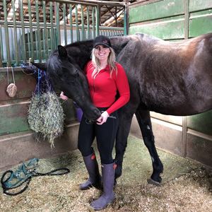 Stephanie y su caballo Whistler