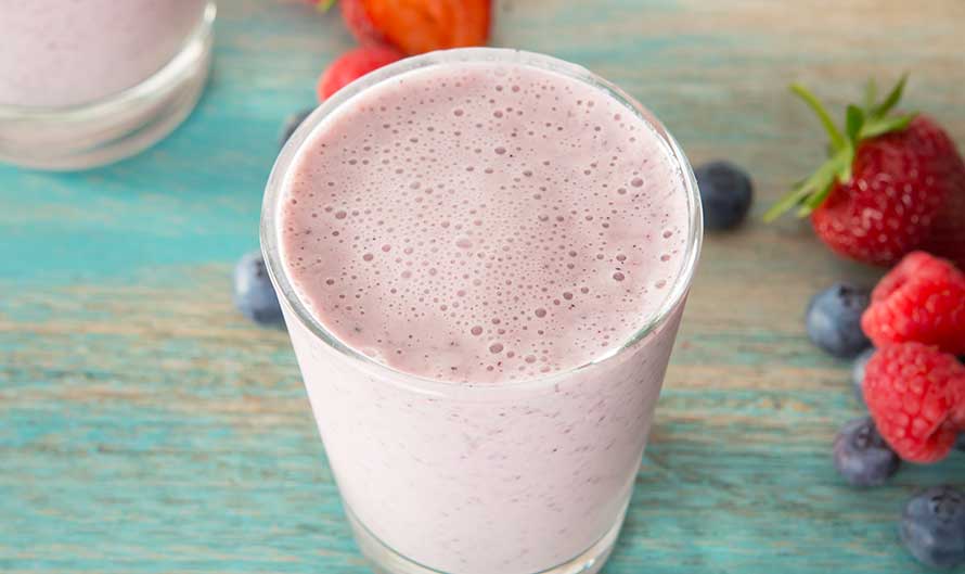 Triple berry smoothie recipe