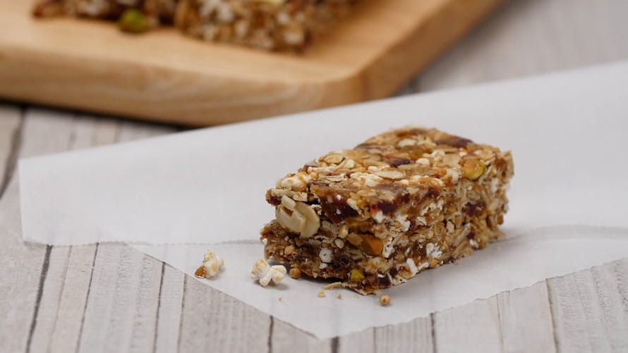 Date Nut Granola Bars