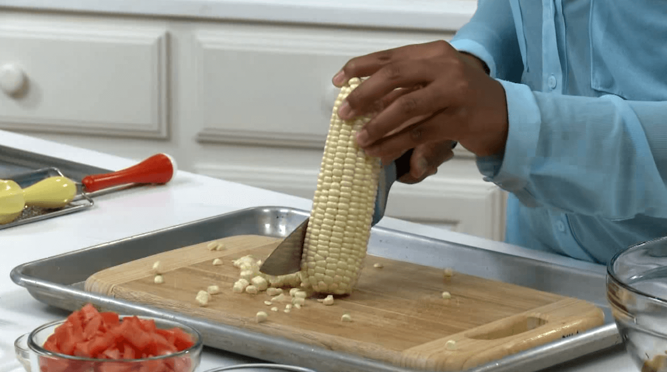 Separar el maíz de la mazorca