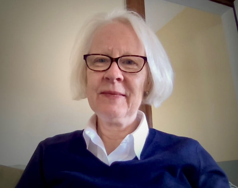 Help others, help yourself? Why volunteering can be good for you Go Red for Women