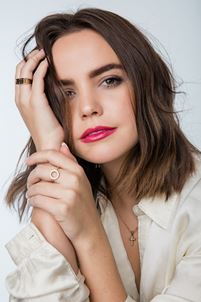 Bailee Madison