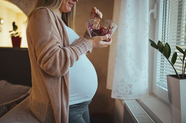 Essential vitamins and minerals during pregnancy linked to reduced risk of high blood pressure